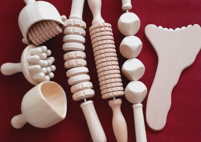 Relâche Mans massage des jambes